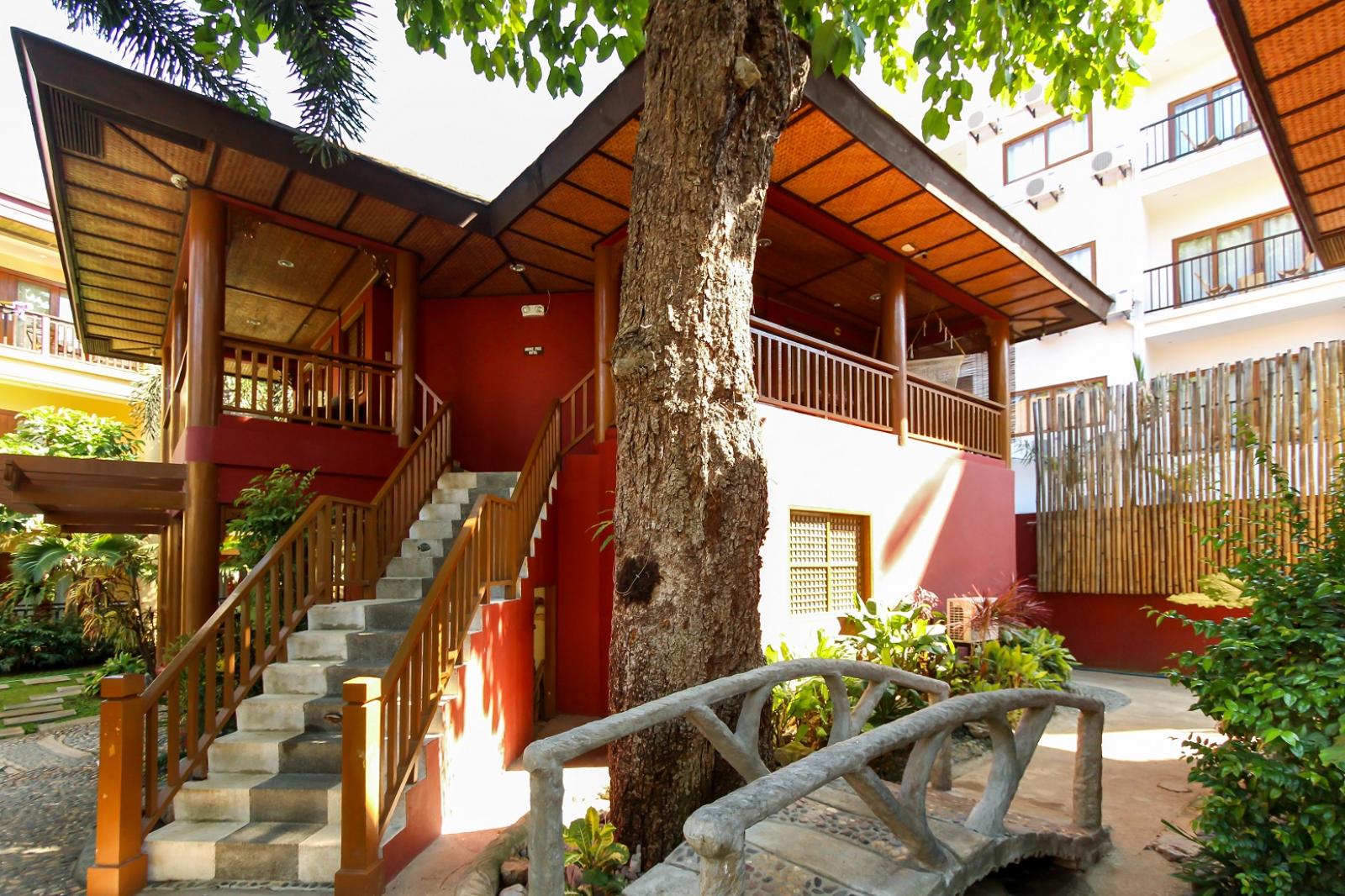 4 Day Boracay Island Hotel Transfer with Accommodation at Boracay Tropics Resort