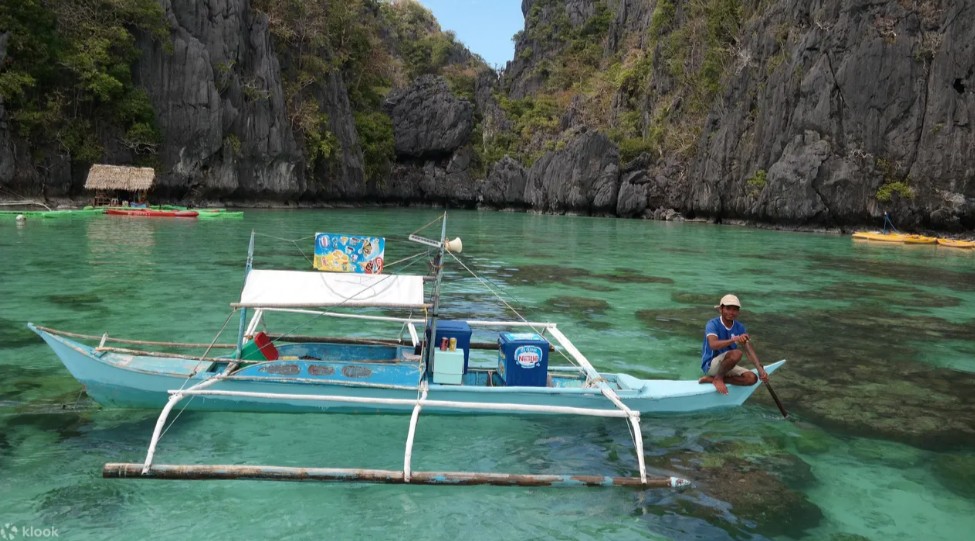 El Nido Tour A Lagoons & Islands