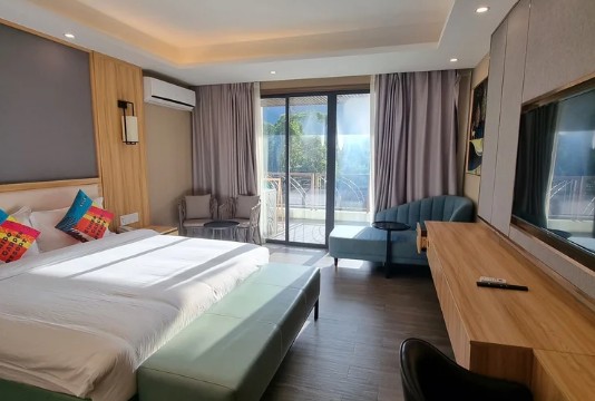 4 Days @ El Nido Garden Resort Accommodation with Hotel Transfer